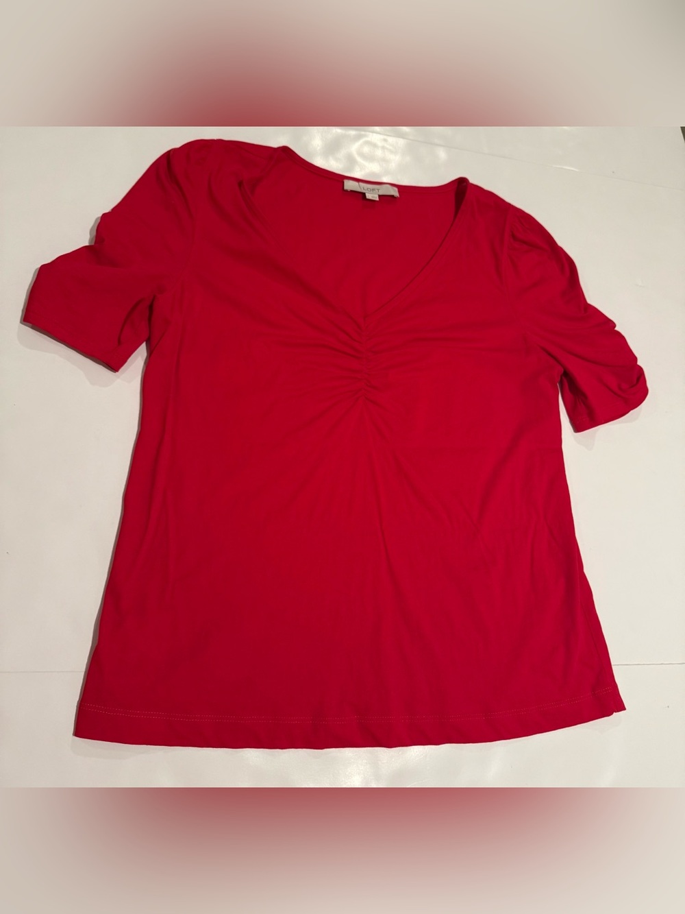 LOFT Bright Red Short Sleeve V-Neck Ruched Top